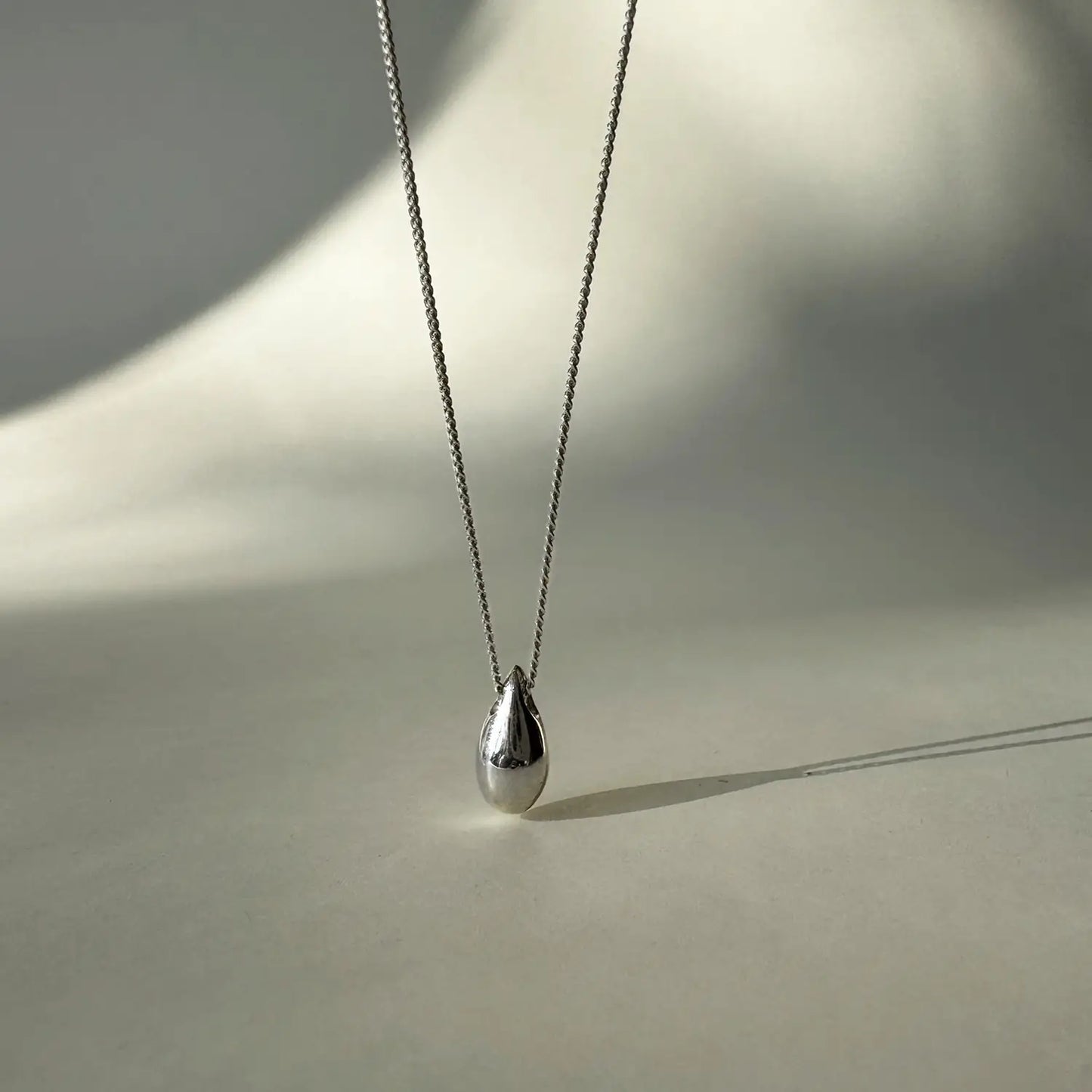 Drop Necklace